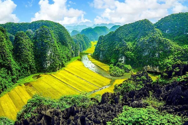 Ninh Binh solo travel guide