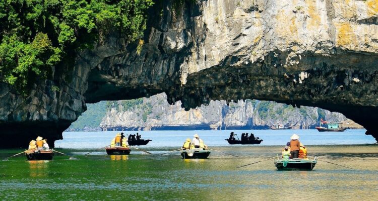 Ha Long Bay Peak Season