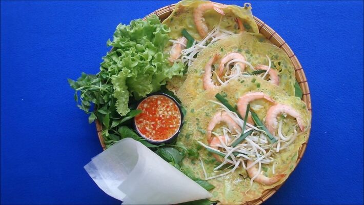 Sticky Rice with Squid Cakes