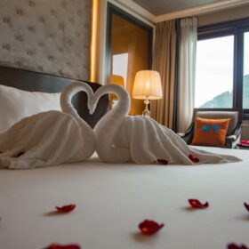 a19---honeymoon-room_5_37827666396_o_28313826678_o - Copy