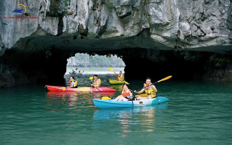 Best Spots for Kayaking in Halong Bay
