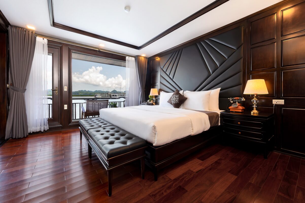 2 Day Halong Lan Ha Bay 5 star cruise