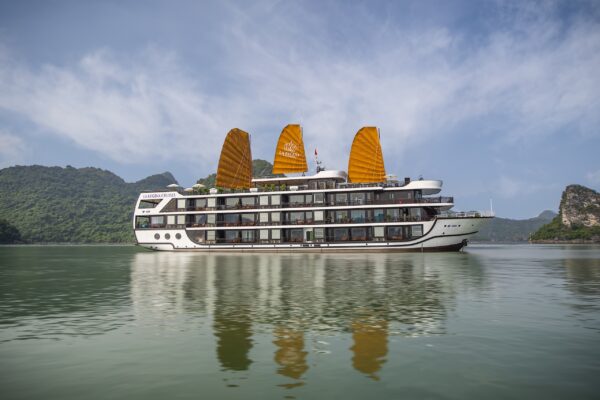 2 Day Halong Lan Ha Bay 5 Star Cruise