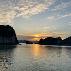OTA vs Travel Agency for Halong Bay Cruises