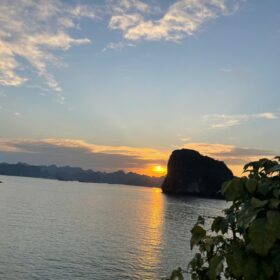 Halong Bay Currency and Payment Guide