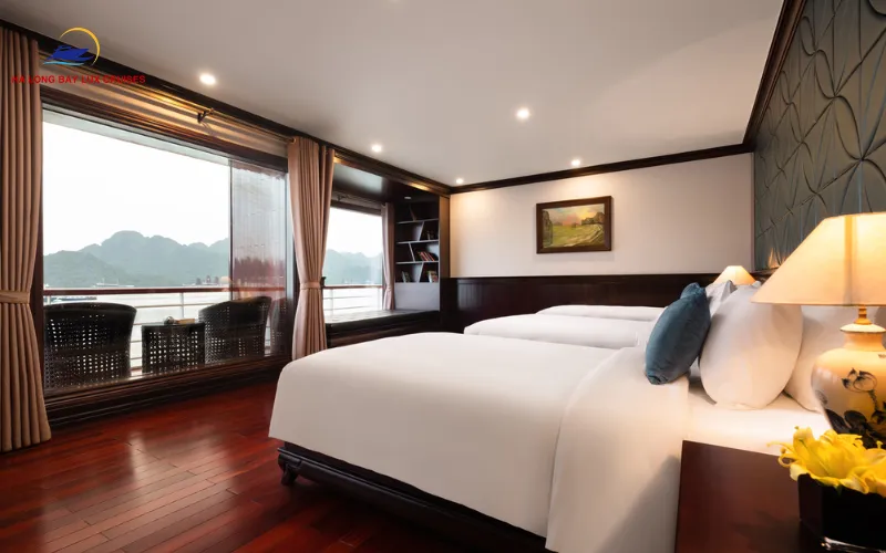 Exclusive Onboard Amenities of This 5-Star Super Yacht