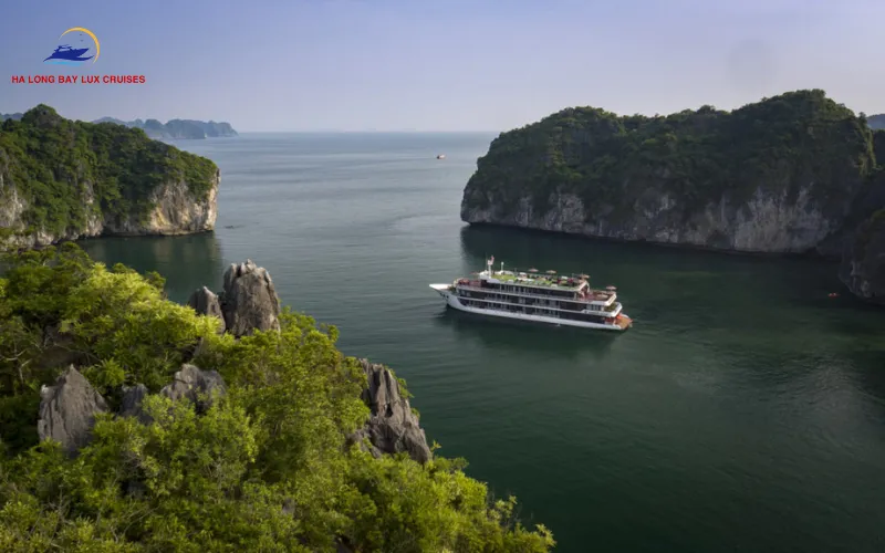 Experience Exceptional Customer Care with Ha Long Bay Lux Cruises