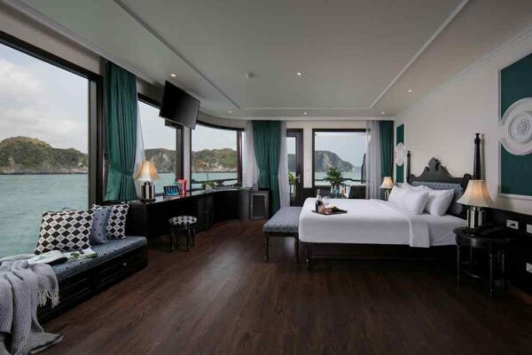 Ha Long Bay Weather in February