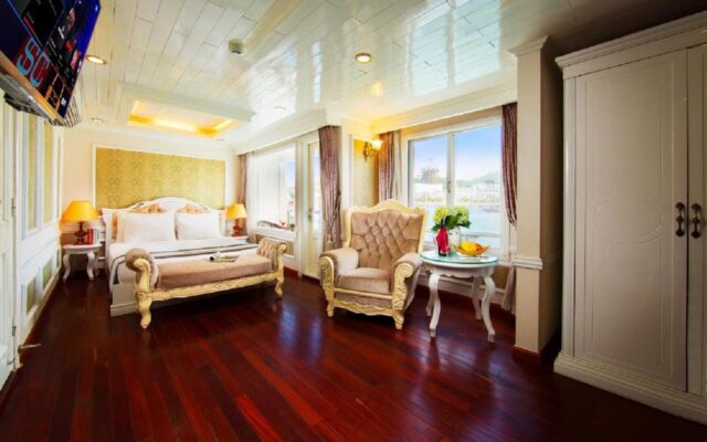 Why Choose a 3-Day Bai Tu Long Bay Cruise?