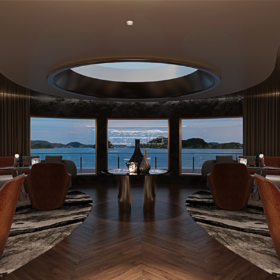 Luxury 4