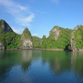 Is it foggy or rainy in Halong Bay during winter