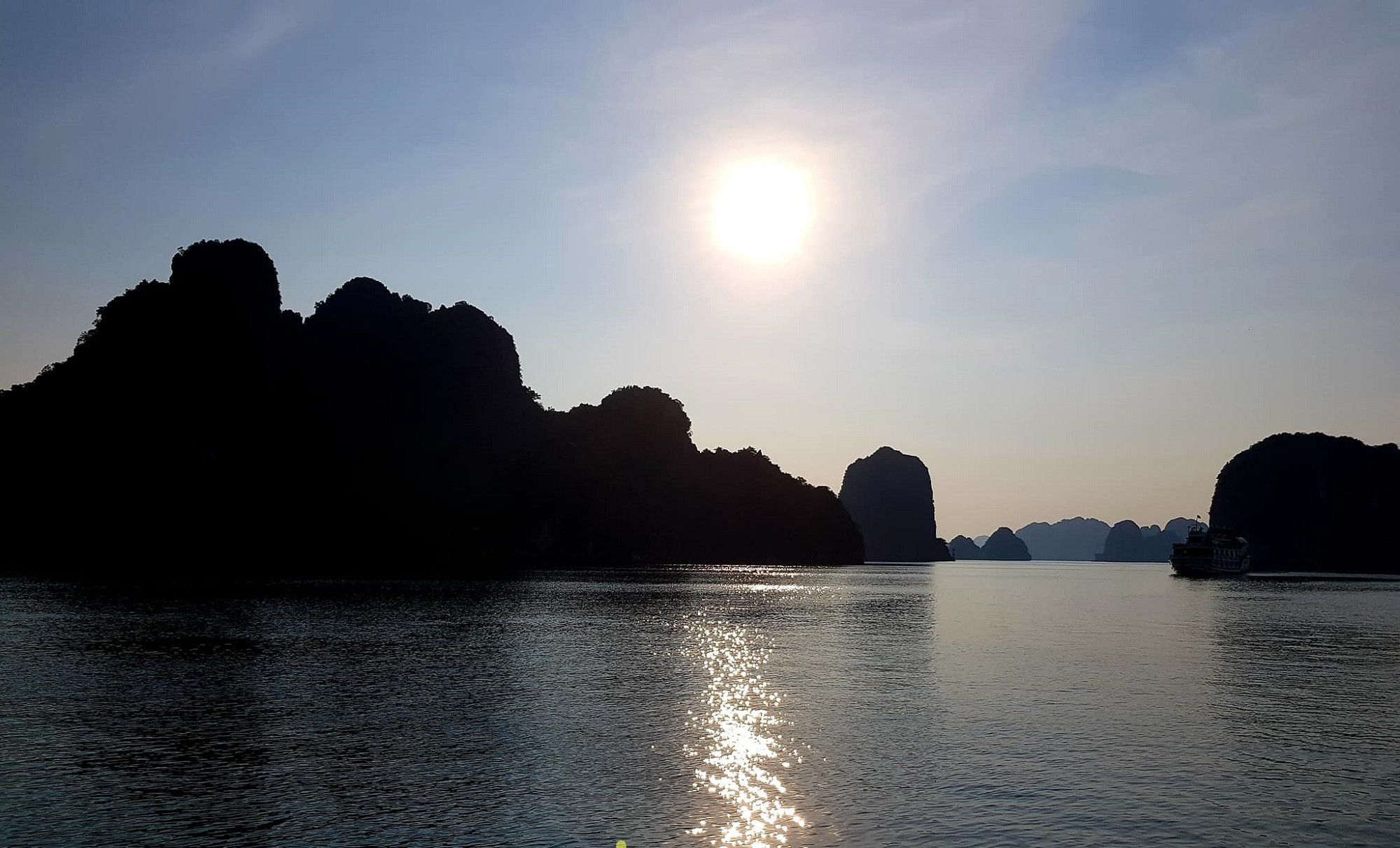 Bai Tu Long Bay Cruise Safety