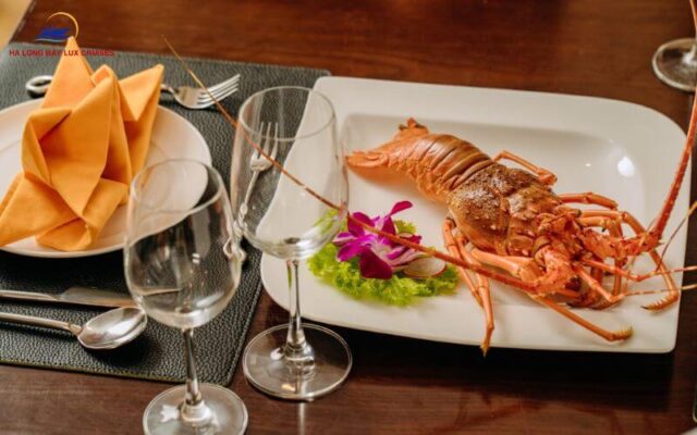 Fresh seafood is one of Ha Long Bay’s most famous specialties.