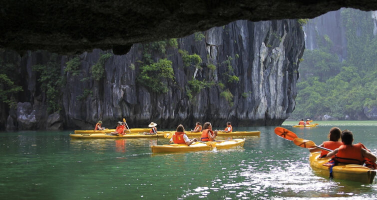 Bai Tu Long Bay Itinerary