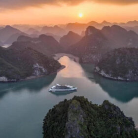how big is halong bay