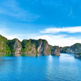 how beautiful halong bay