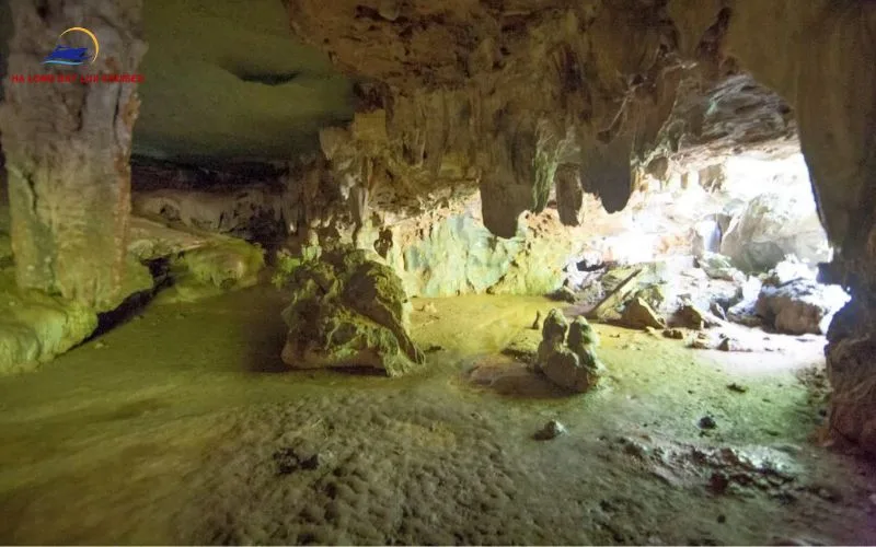 Ticket prices for Phong Nha Dark Cave