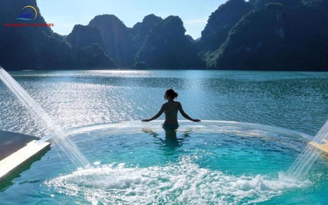 The facts about halong bay Through the Eyes of Travelers
