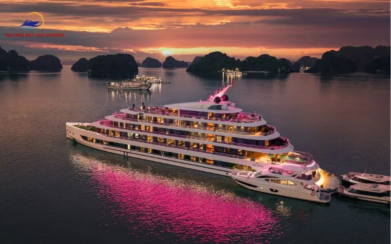Introducing Ha Long Bay