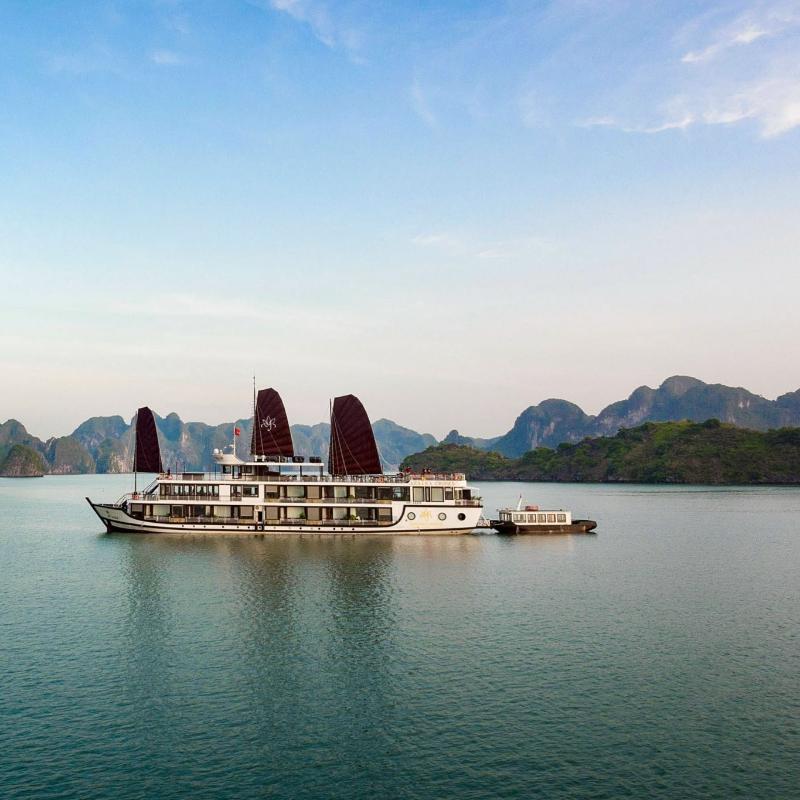 Ninh Binh and Halong Bay