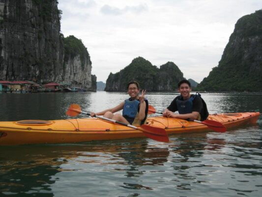 17 Irresistible Reasons to Visit Halong Bay in 2026