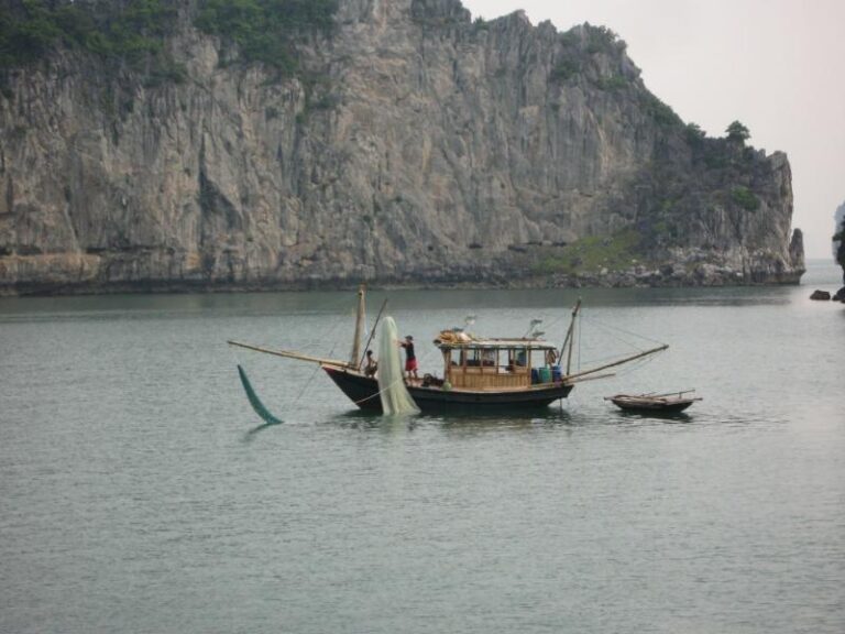 Destinations in Bai Tu Long Bay