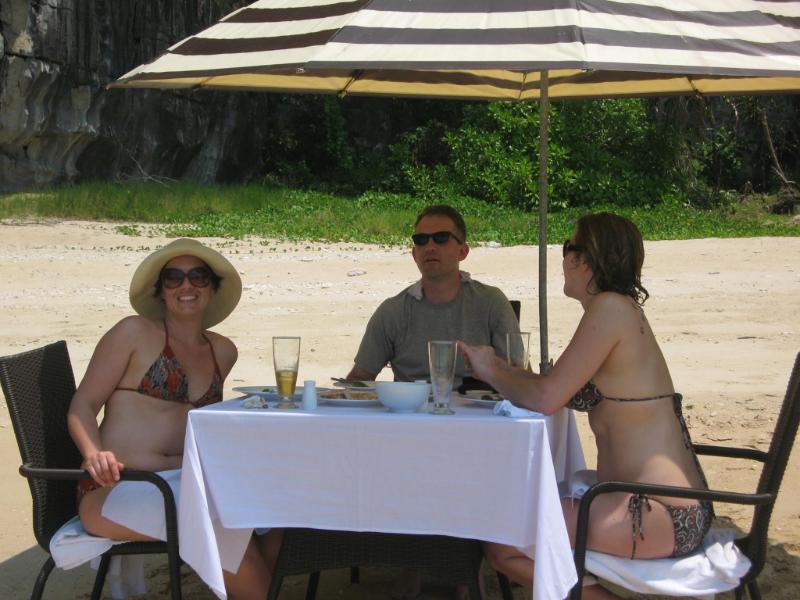 Halong Bay vs Lan Ha Bay vs Bai Tu Long Bay