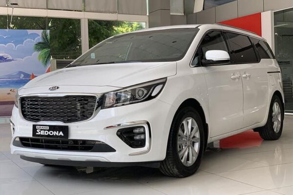 Private Car Hai Phong Airport to Halong Bay