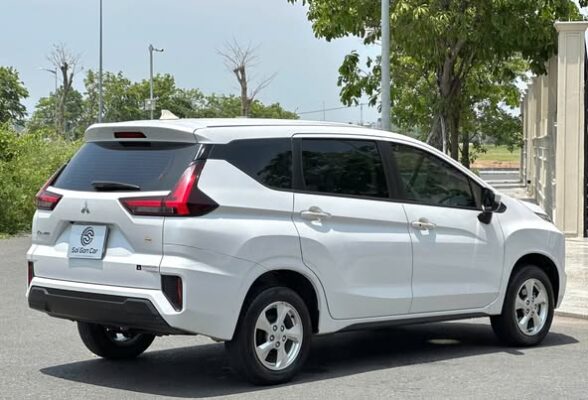 Private Car Halong Bay to Hai Phong Airport