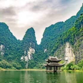 Where is Ninh Binh in Vietnam and Why Visit?