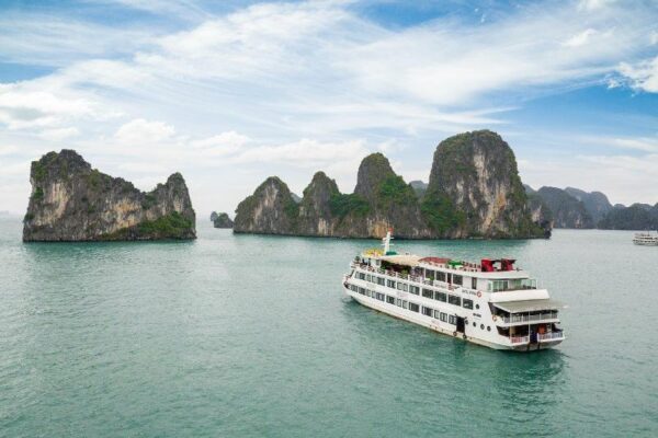 Halong Bay Cheap Cruise