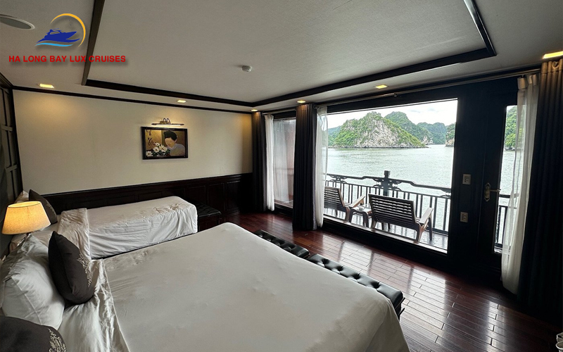 Book your Halong Bay 5 Star cruise directly on our website to enjoy exclusive offers
