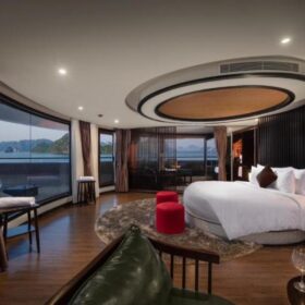 Scarlet Pearl Cruise