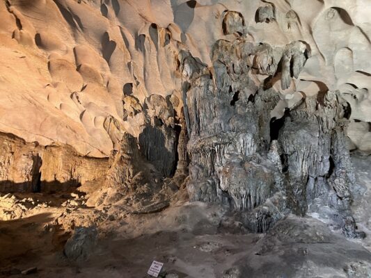 Tien Ong Cave