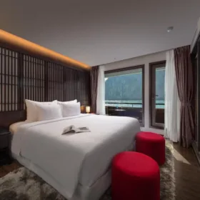 Scarlet Pearl Cruises