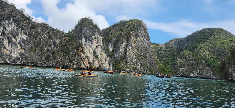 Bai Tu Long Bay in Summer