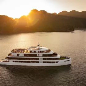 Aqua Luxury Cruis
