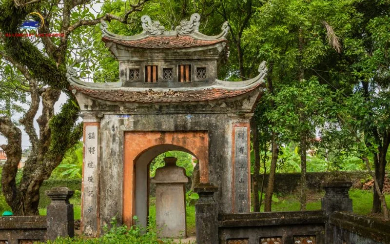 ancient-capital-at-hoa-lu-3