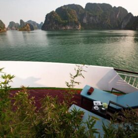 Bai Tu Long 2 Day Travel Guide
