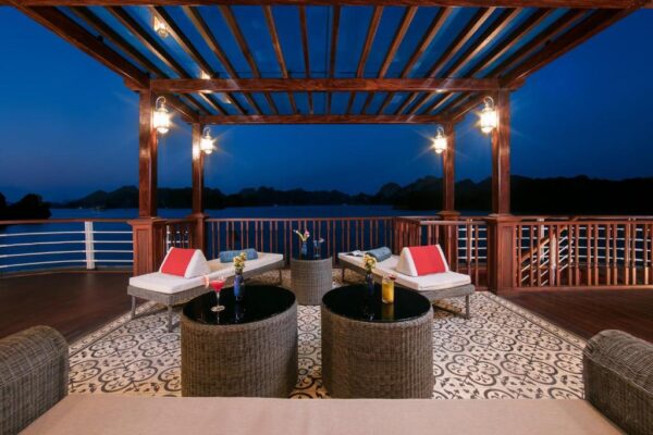 Best Halong Bay Cruise Deals for August