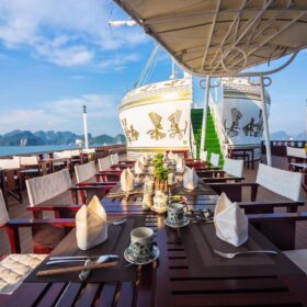Where to Book Bai Tu Long Bay Cruise