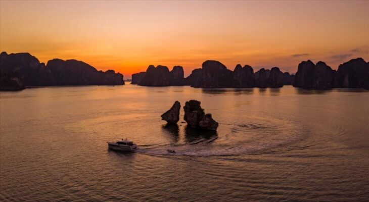 Best Cruise for First Timers in Halong Bay