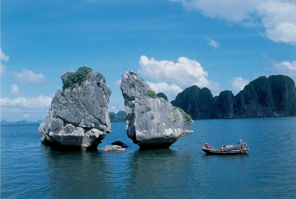 Things To Do on a Halong Bay 3-Day Cruise