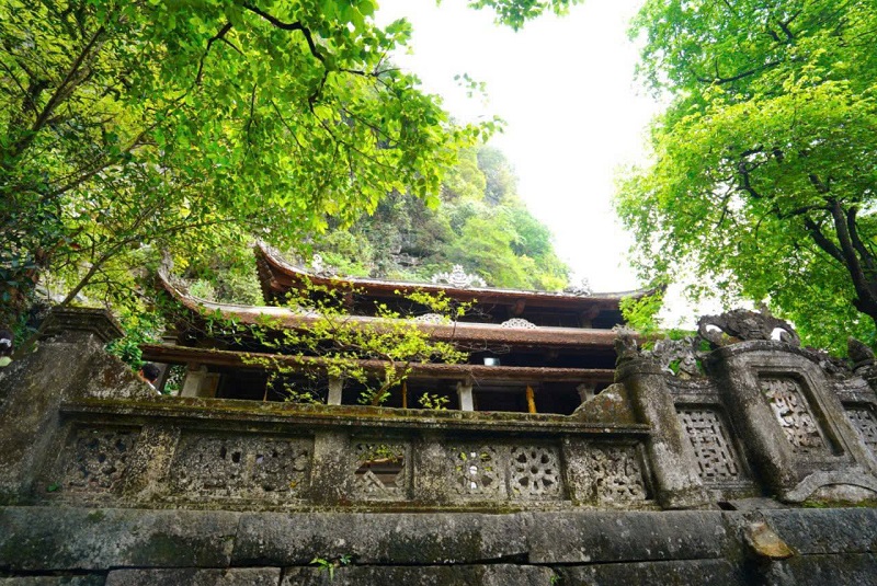 Bich Dong Pagoda