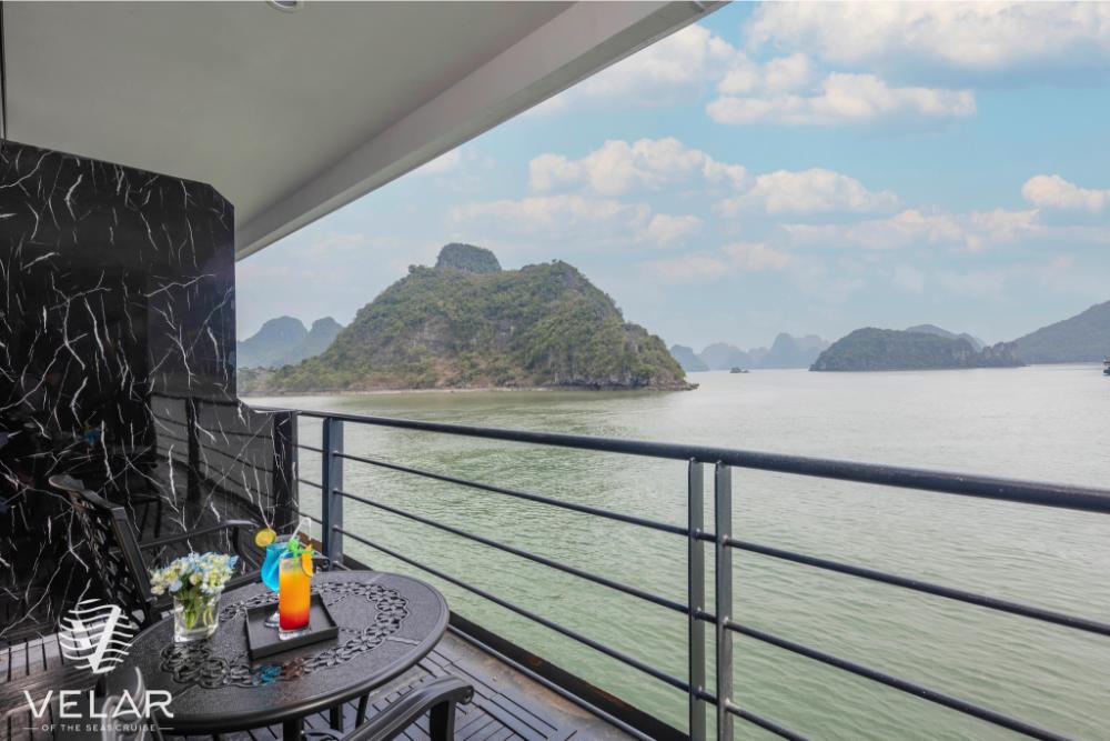 Bai Tu Long vs Lan Ha Bay Cruise