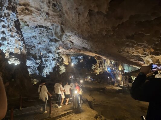 Book a Lan Ha Bay Cruise from Hanoi