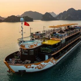 nostalgia cruise halong bay reviews