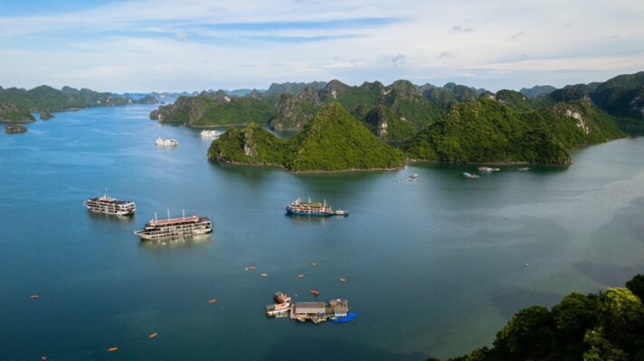 Bai Tu Long Bay Cruise Activities
