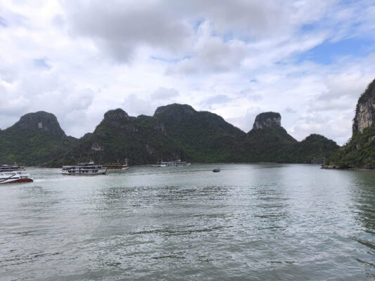 Bai Tu Long Bay Weather in November
