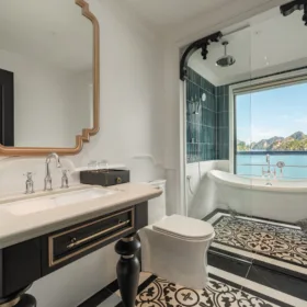 Bathroom_1